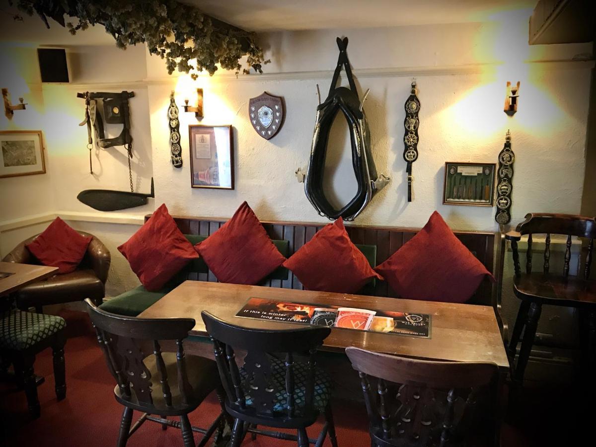 The White Horse Inn, Clun Kültér fotó